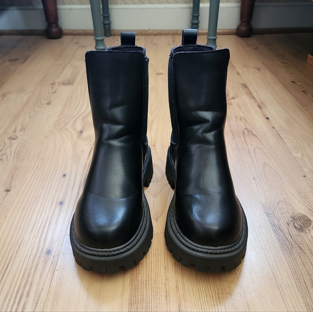 SHEIN | NWOT 💣 Black Leather Combat Boots